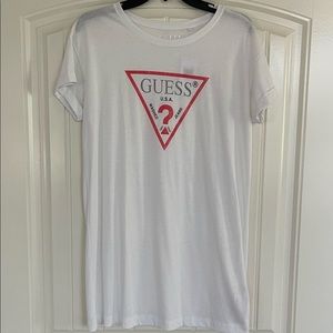 Guess t shirt dress in white color